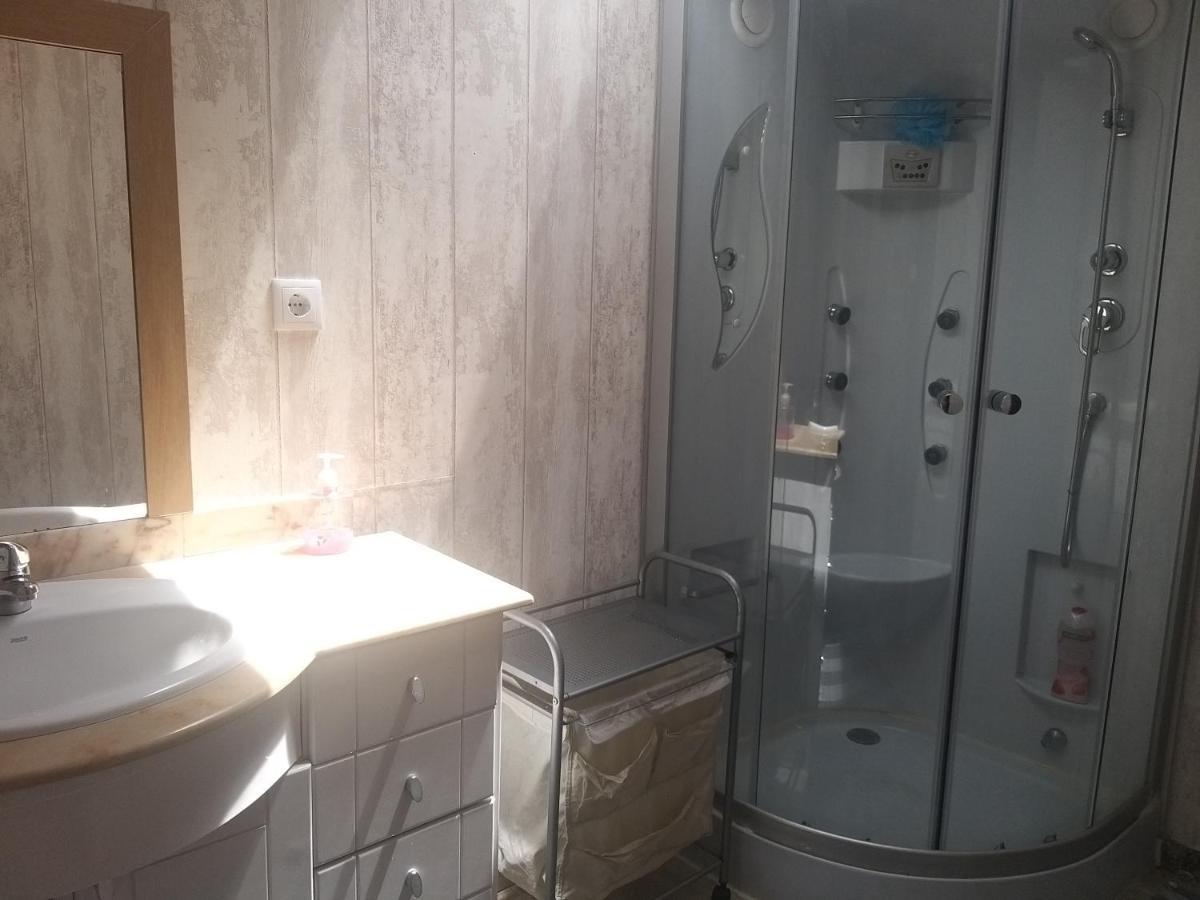 Impeccable 2-Bed House In Viana Do Castelo Villa Екстериор снимка