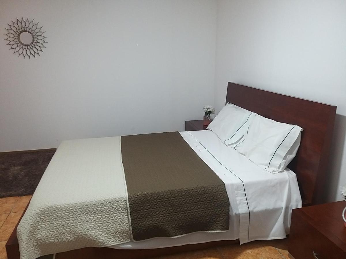 Impeccable 2-Bed House In Viana Do Castelo Villa Екстериор снимка
